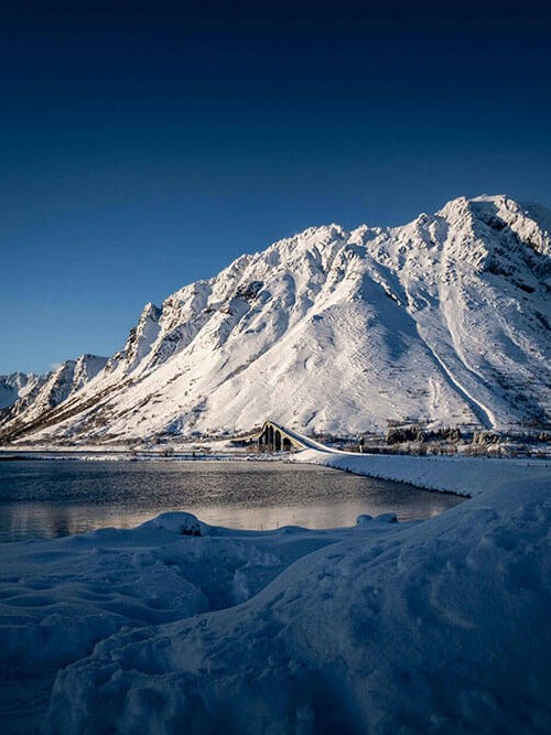 欧乐影视小卡片：问题标题是不是承诺过头｜动作把来源写成可核对描述｜感受先把边界写明